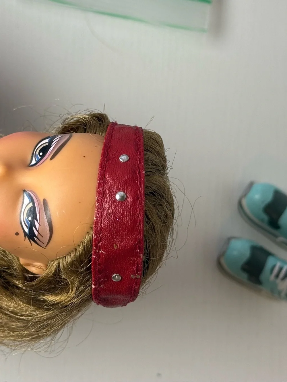 Bratz Doll Athletic Shoes and Red Headband Accessory - Teal and Red